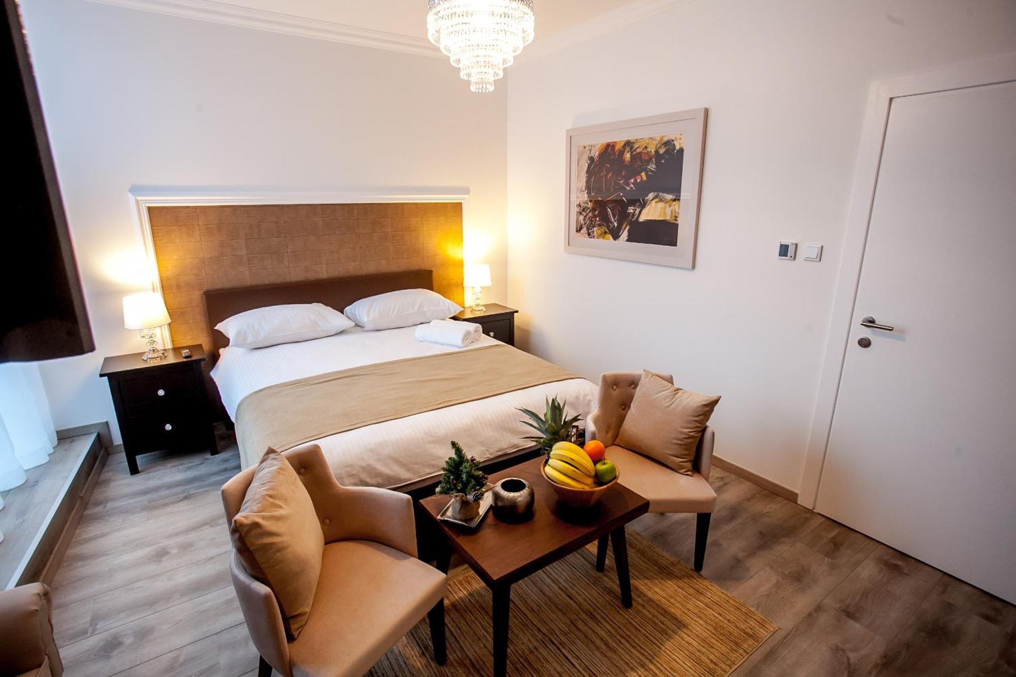 Flex Selfcheckins - Zagreb - Hostel - 8 Rooms - City Centre Exterior photo